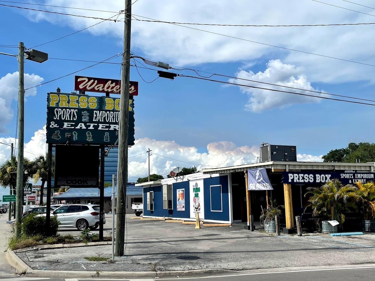 Image 18 of 27 For 7606 Pinery Way F