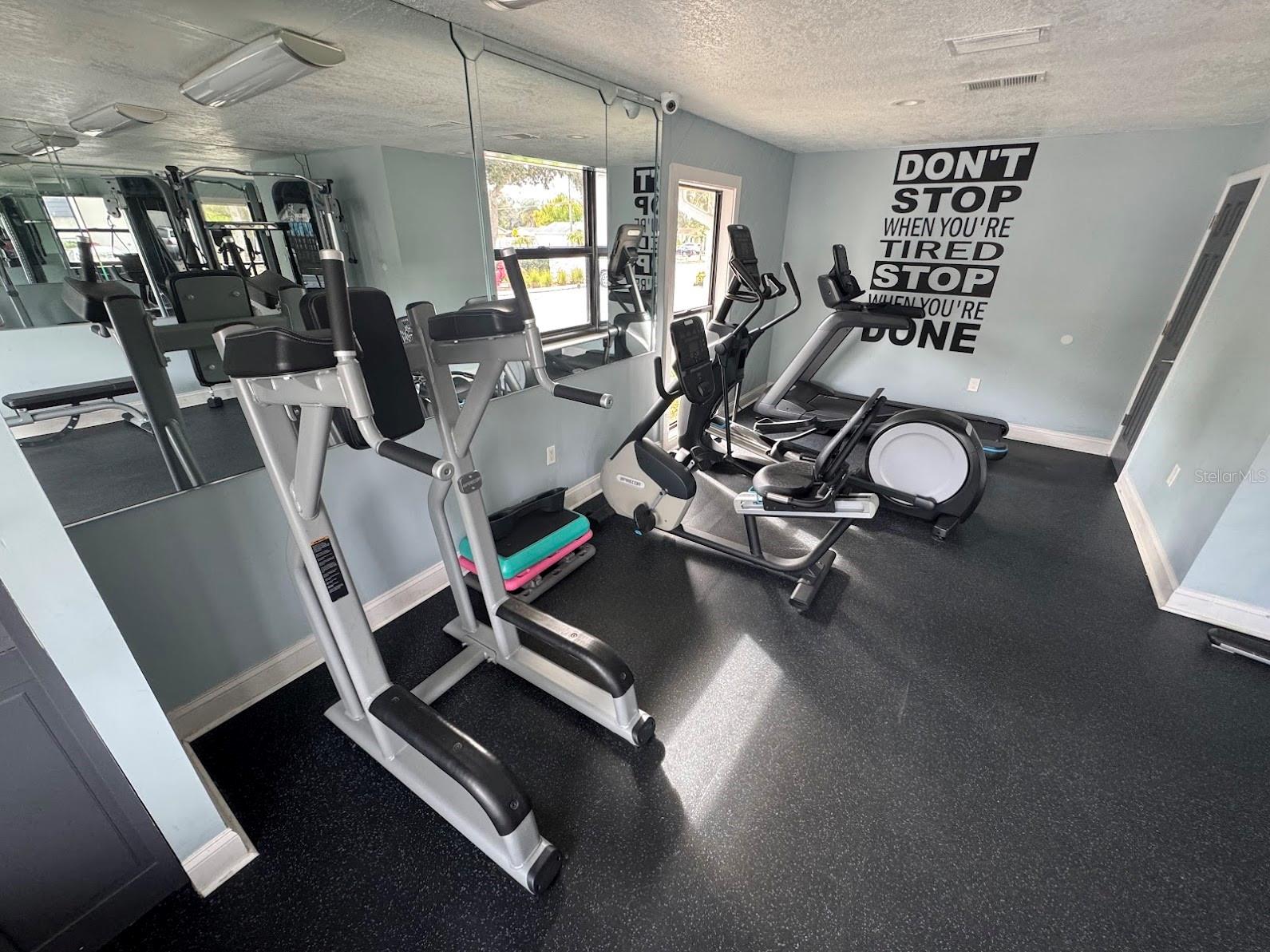 Image 4 of 27 For 7606 Pinery Way F