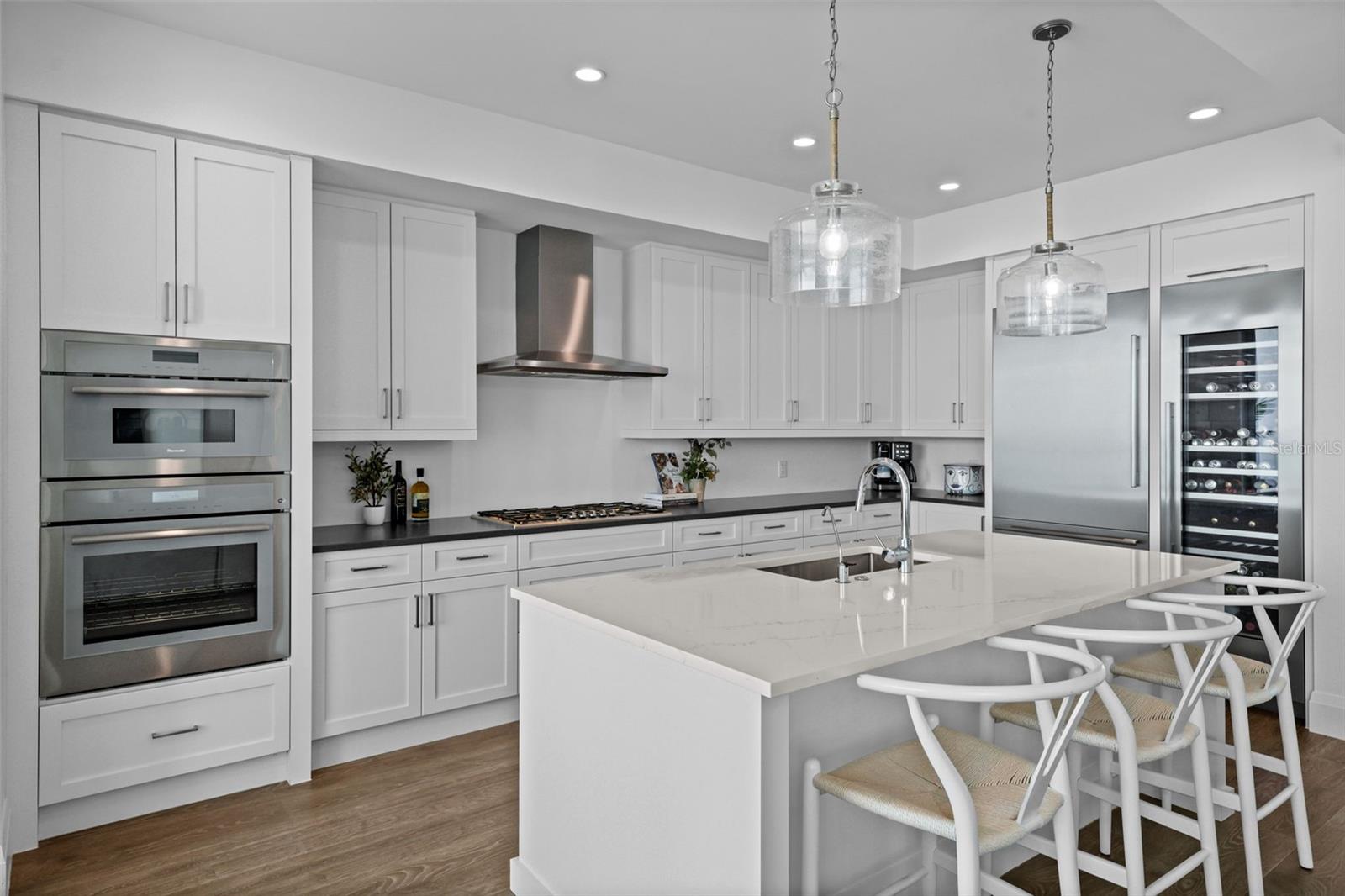 Image 13 of 97 For 2910 Barcelona Street 1902