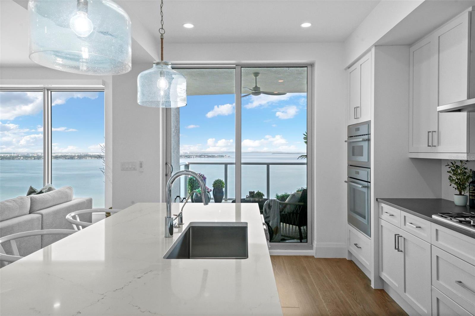 Image 16 of 97 For 2910 Barcelona Street 1902