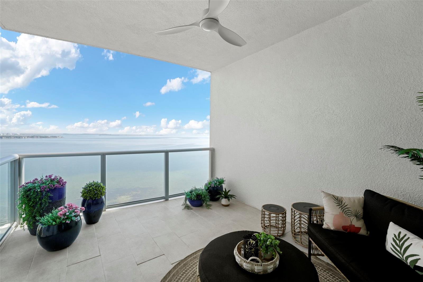 Image 17 of 97 For 2910 Barcelona Street 1902