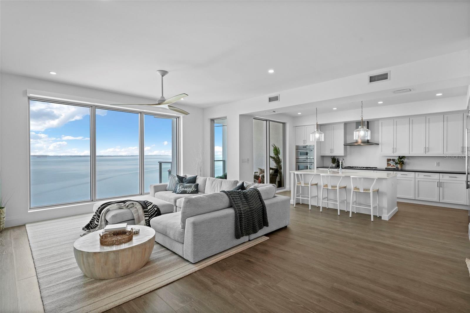 Image 5 of 97 For 2910 Barcelona Street 1902