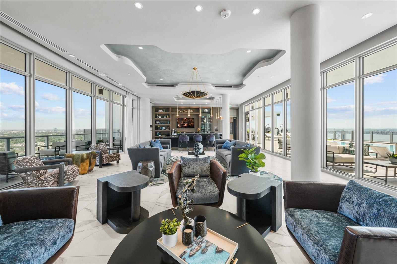 Image 63 of 97 For 2910 Barcelona Street 1902