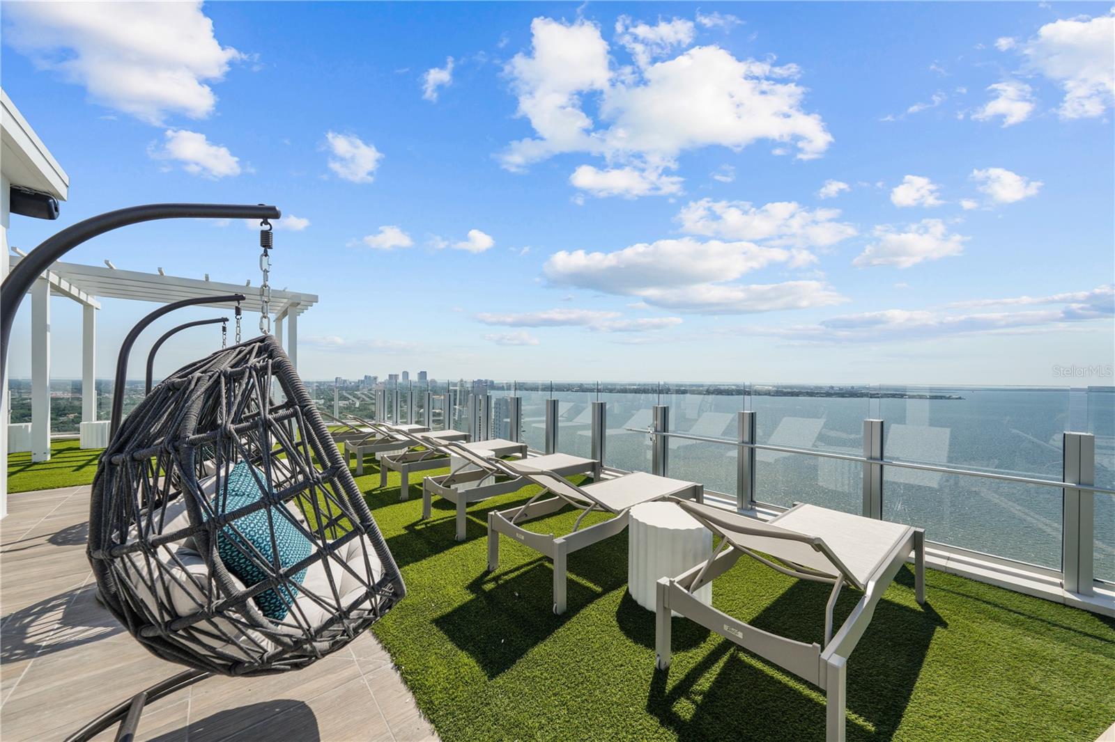 Image 78 of 97 For 2910 Barcelona Street 1902