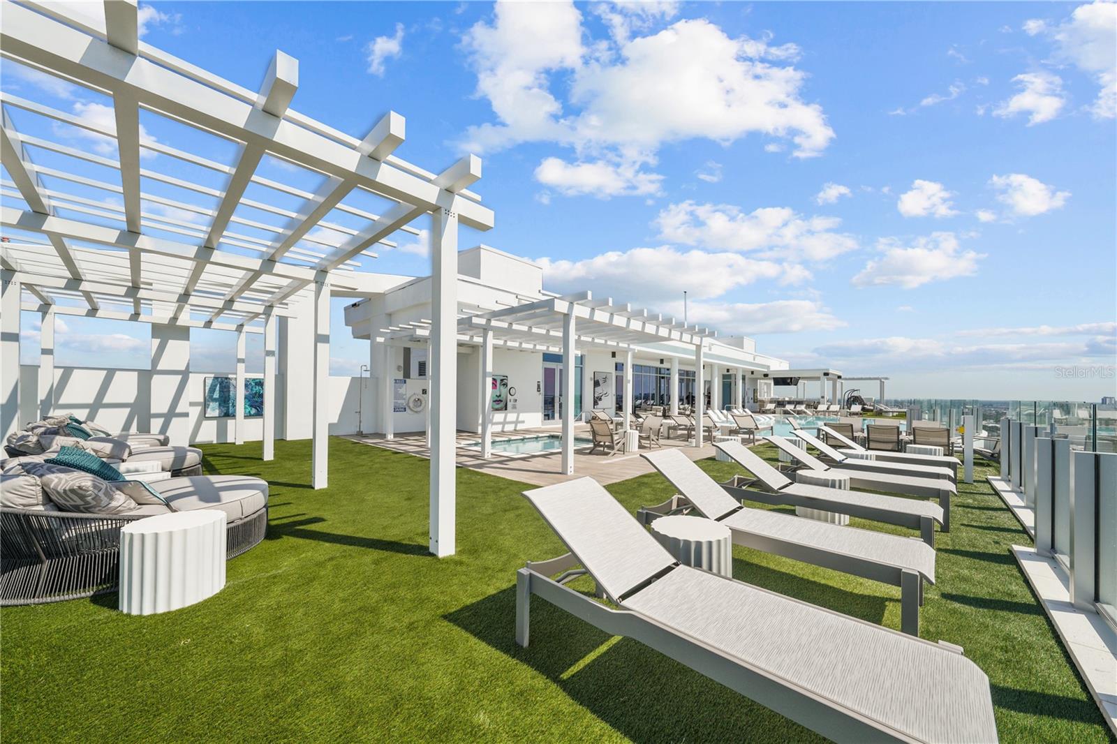 Image 82 of 97 For 2910 Barcelona Street 1902