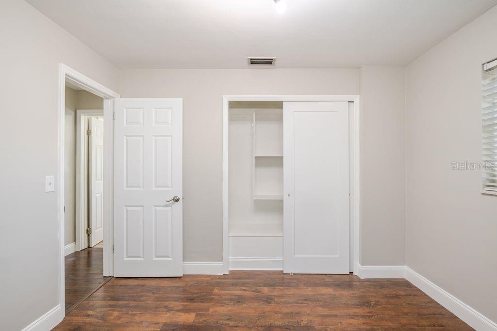 Listing photo id 17 for 1971 Atlantis Drive