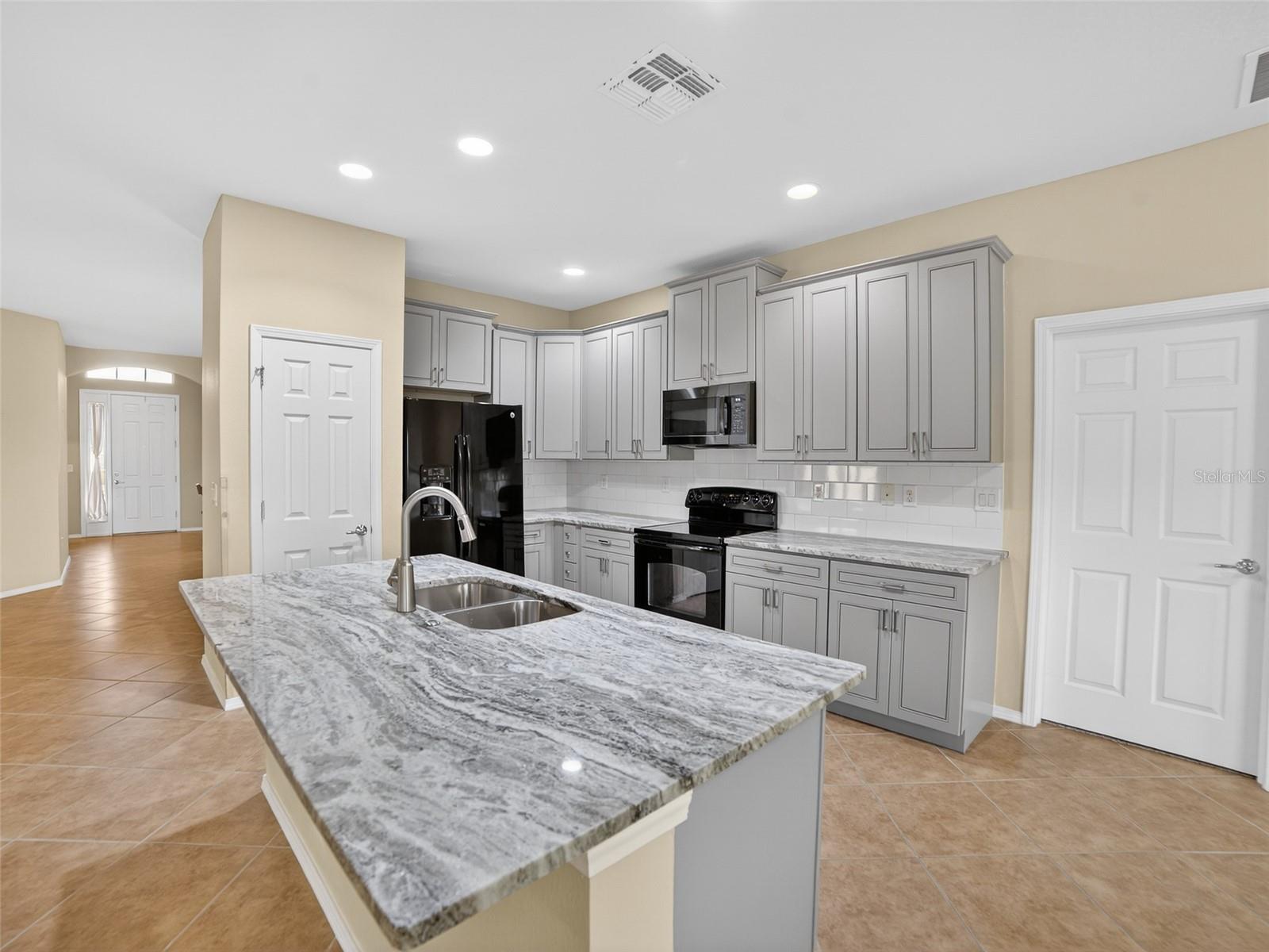 Image 10 of 31 For 348 Cedar Falls Drive