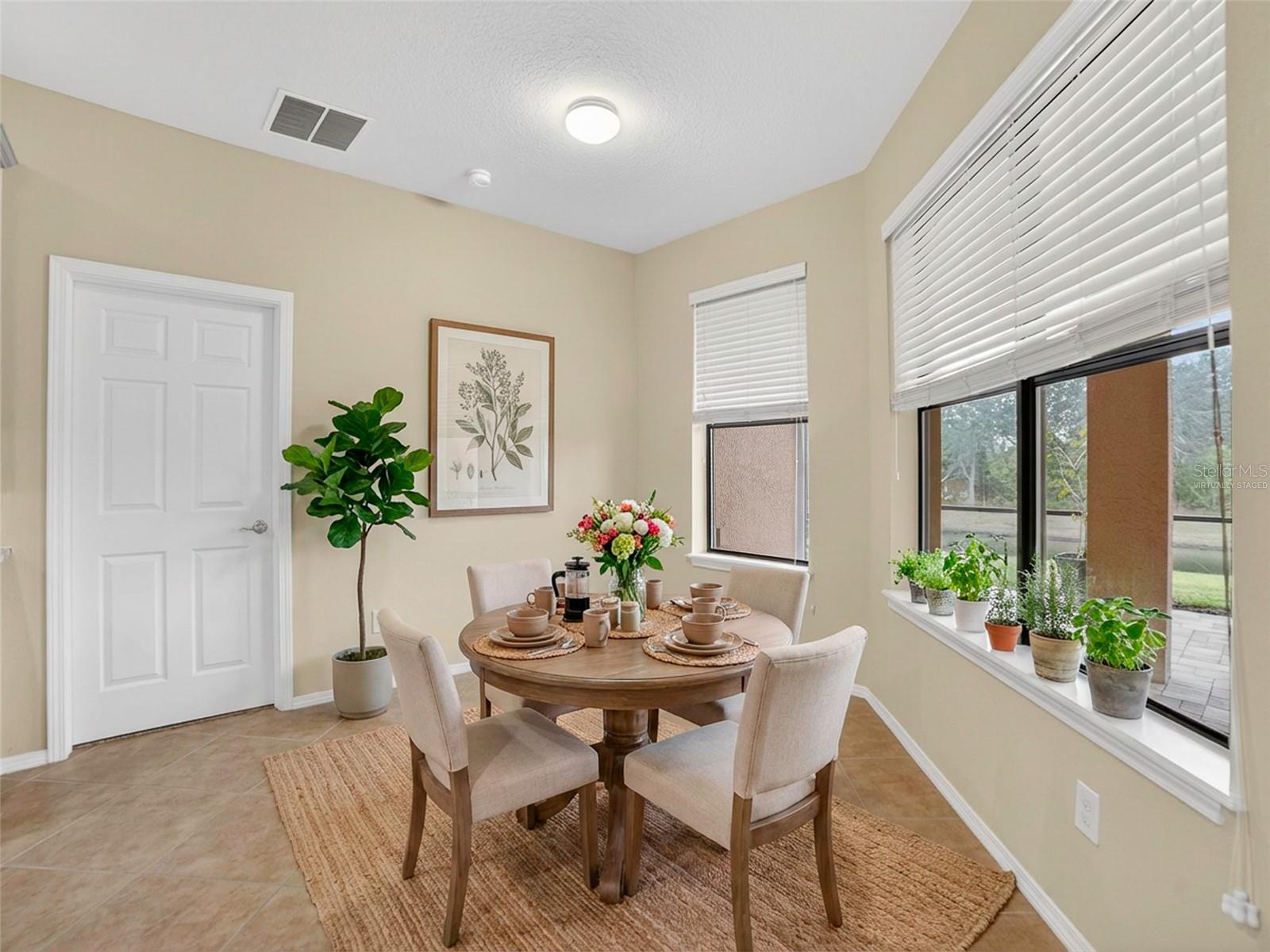 Image 11 of 31 For 348 Cedar Falls Drive