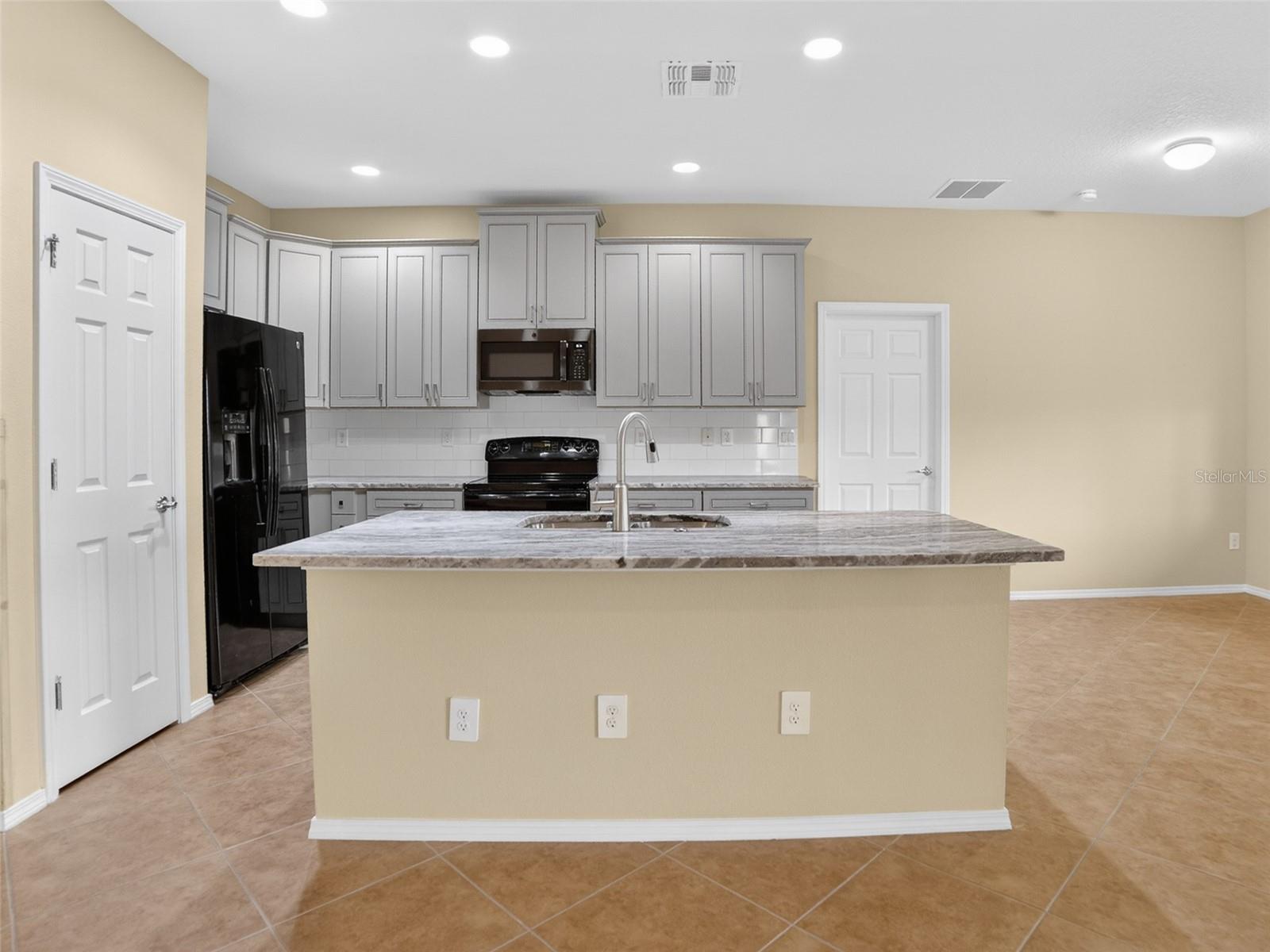 Image 8 of 31 For 348 Cedar Falls Drive