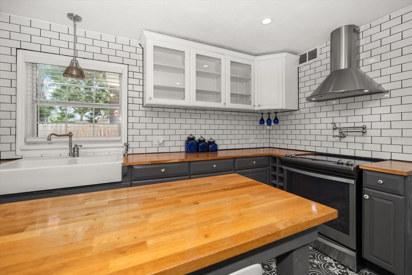 Image 15 of 54 For 310 Lincoln Avenue