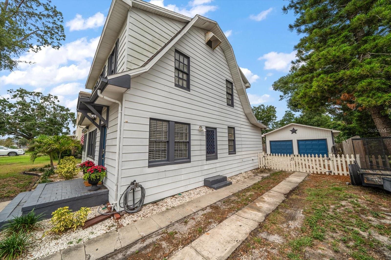 Image 39 of 54 For 310 Lincoln Avenue