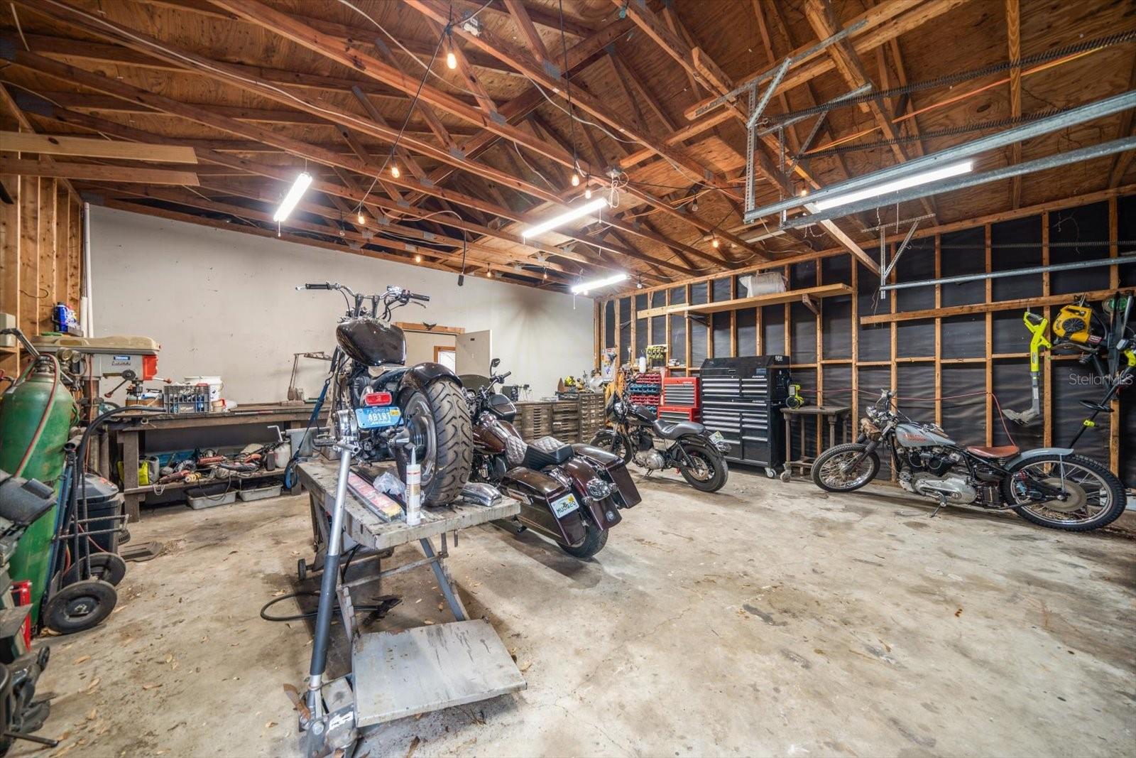 Image 47 of 54 For 310 Lincoln Avenue