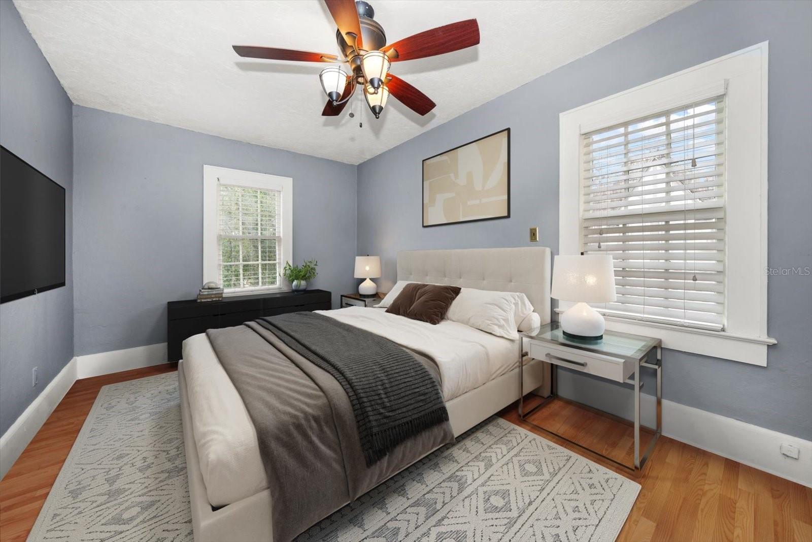 Image 7 of 54 For 310 Lincoln Avenue