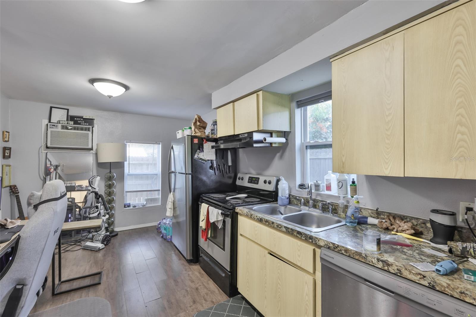 Image 13 of 15 For 1208 17th St N