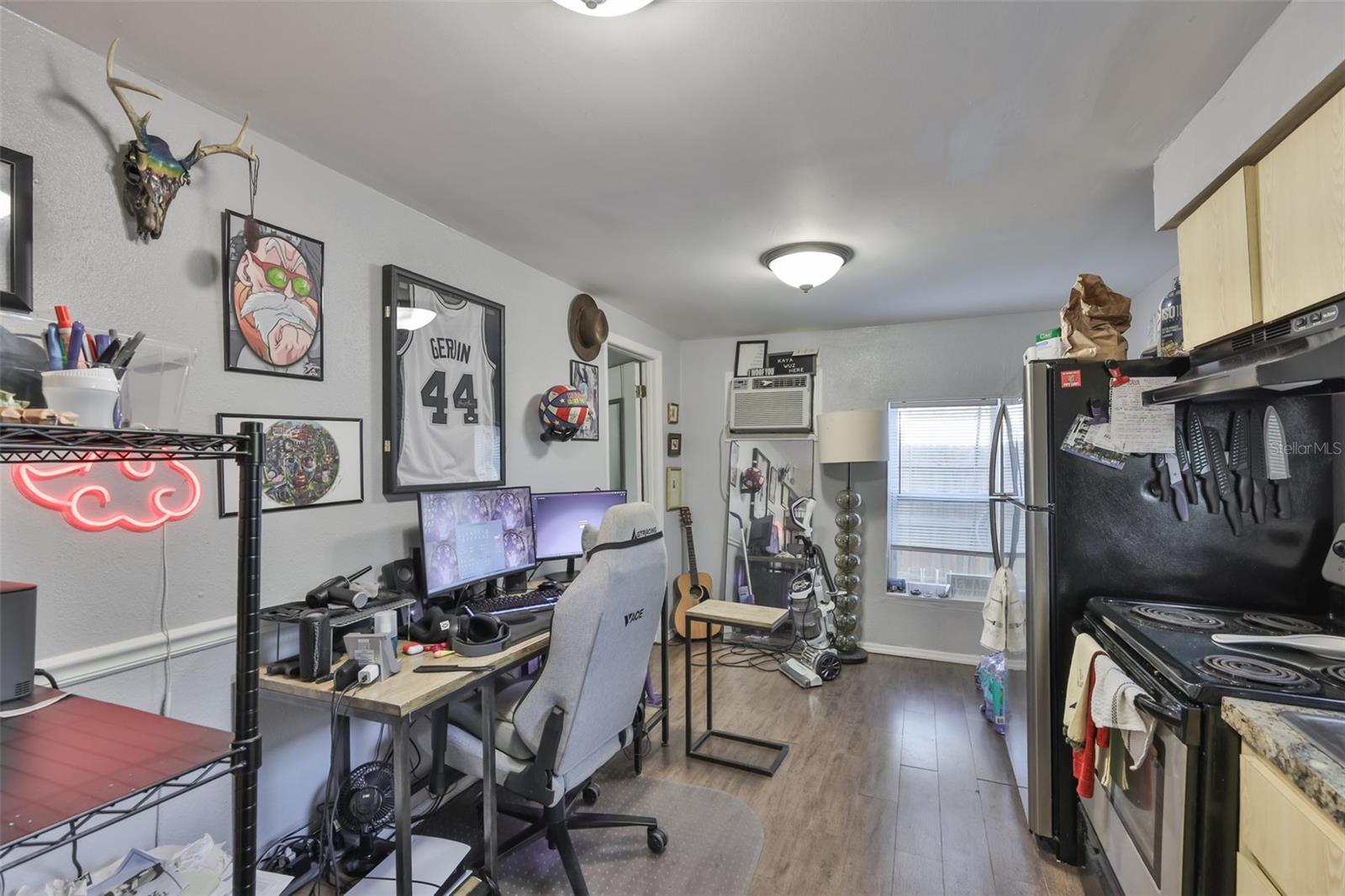 Image 14 of 15 For 1208 17th St N