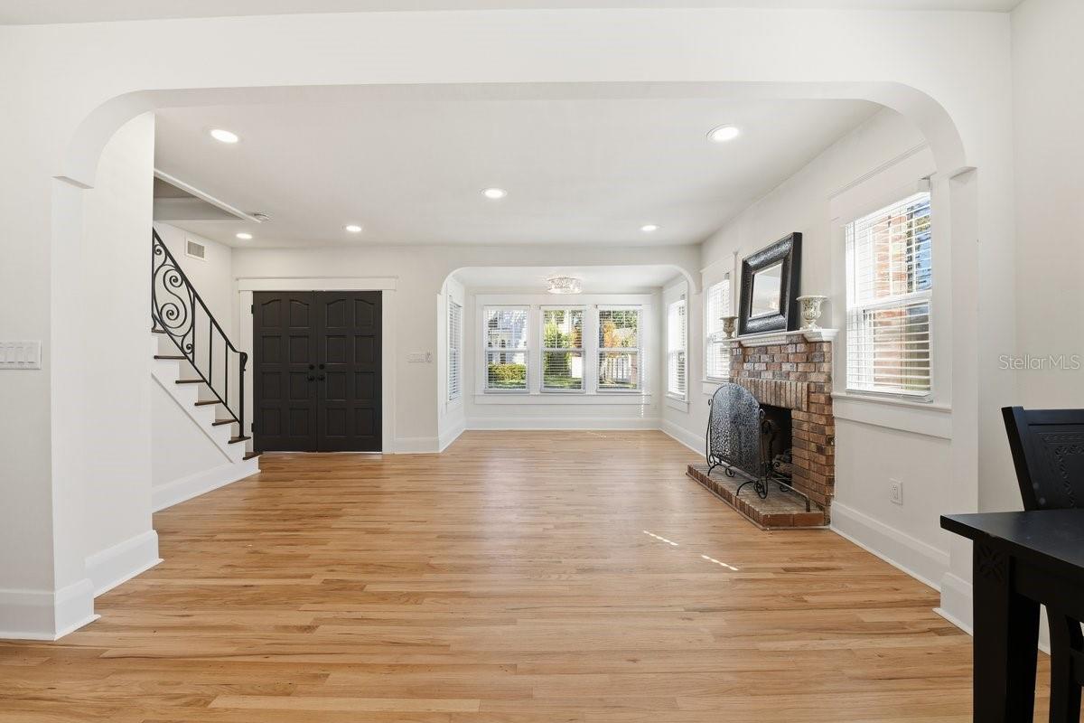 Image 15 of 40 For 1004 Charter Street