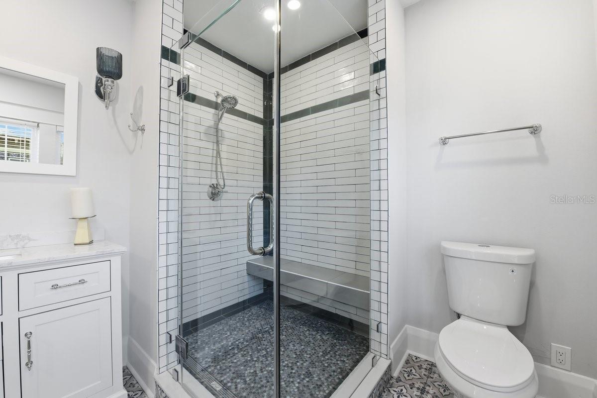 Image 24 of 40 For 1004 Charter Street