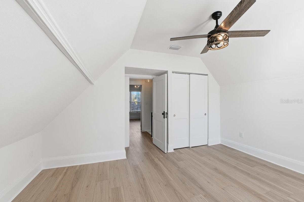 Image 30 of 40 For 1004 Charter Street