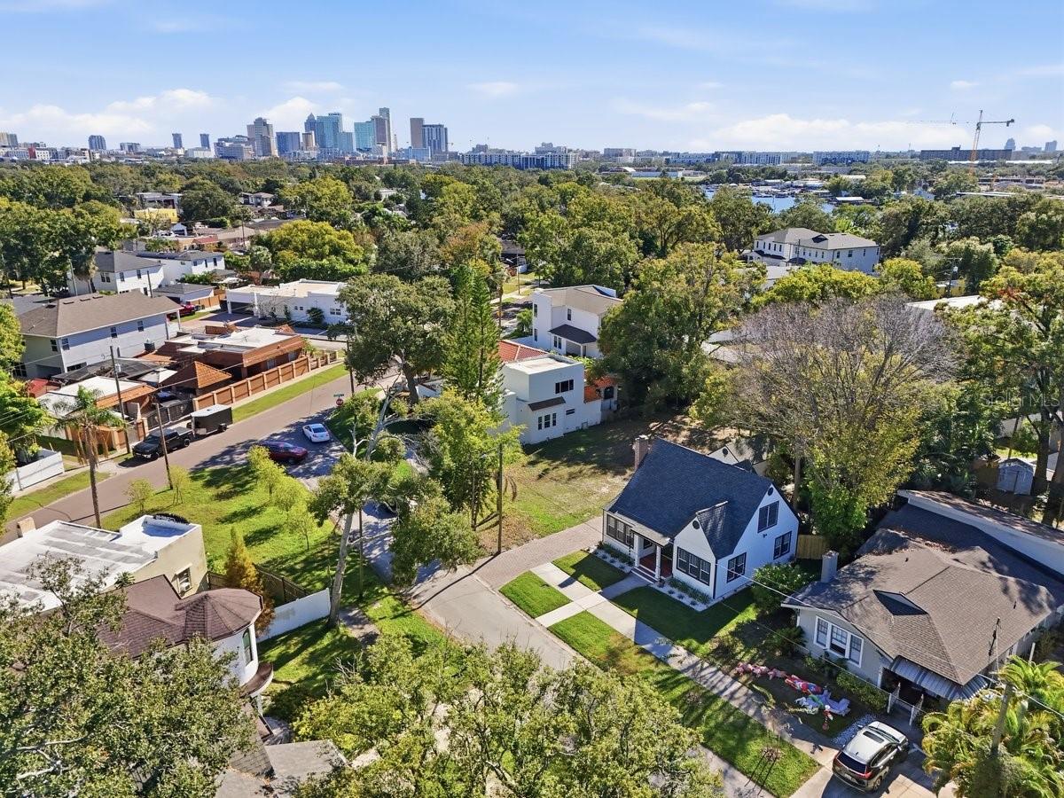 Image 39 of 40 For 1004 Charter Street