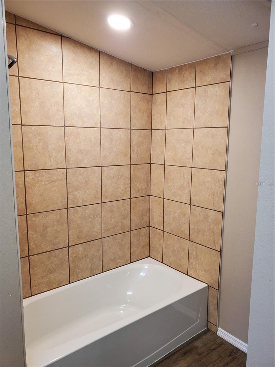 Image 7 of 14 For 3511 Mud Lake Road