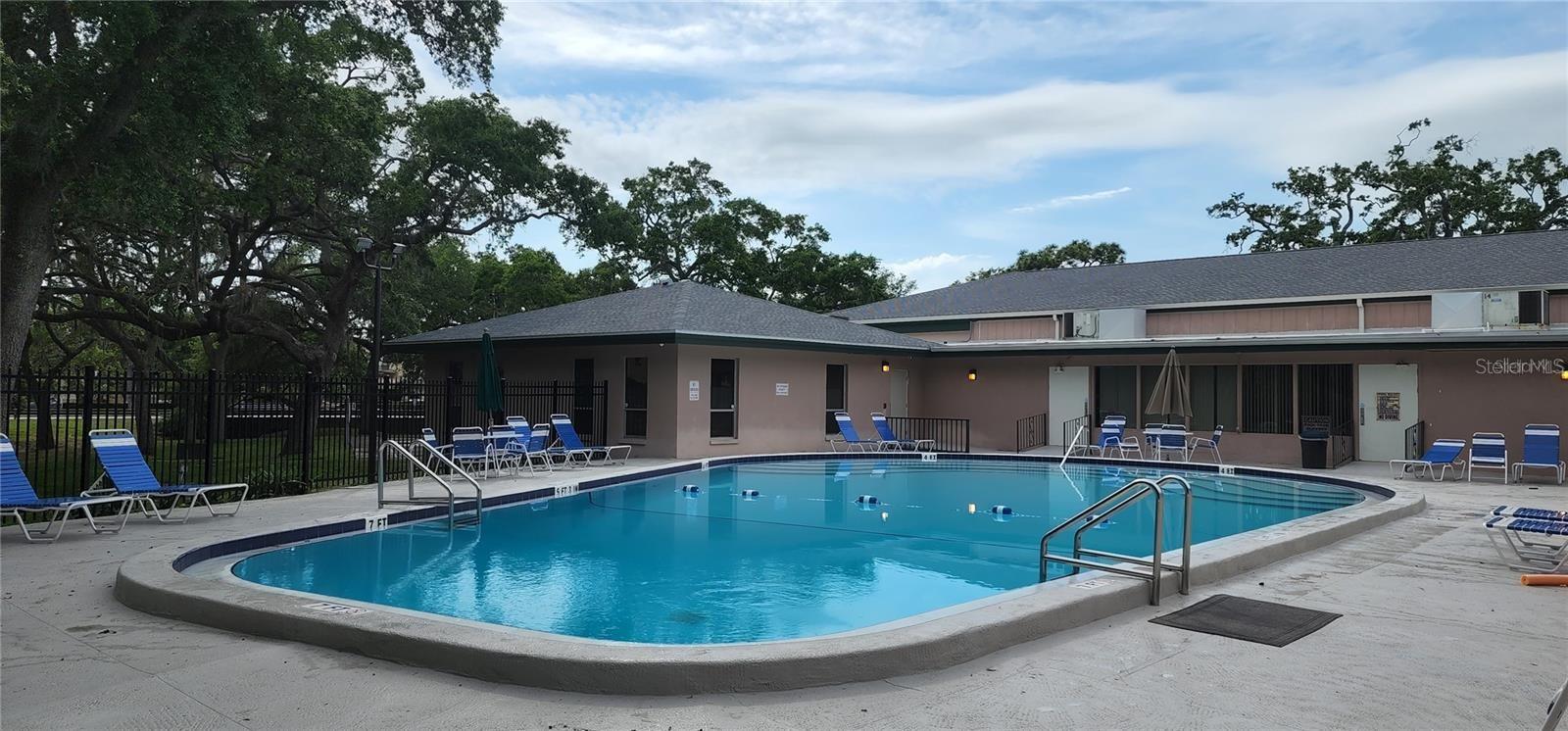 Image 43 of 49 For 2127 Scotland Drive