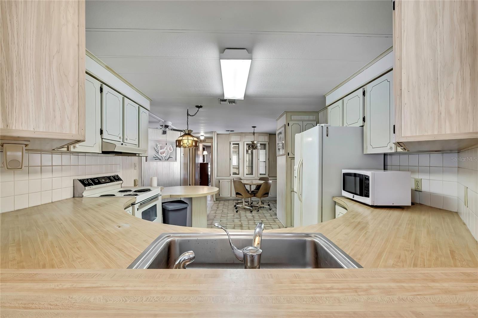 Image 13 of 44 For 3230 Brewster Drive