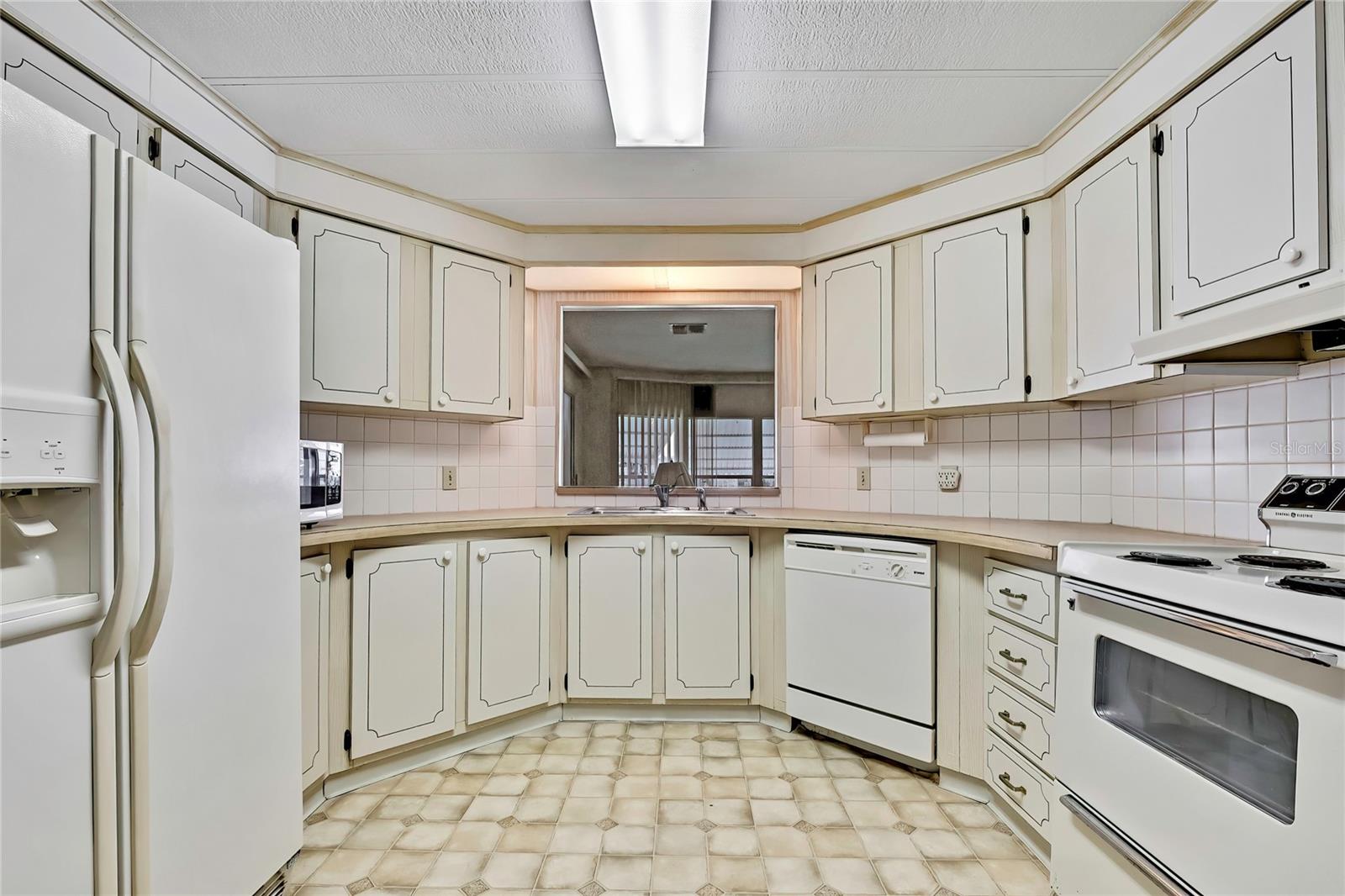 Image 16 of 44 For 3230 Brewster Drive