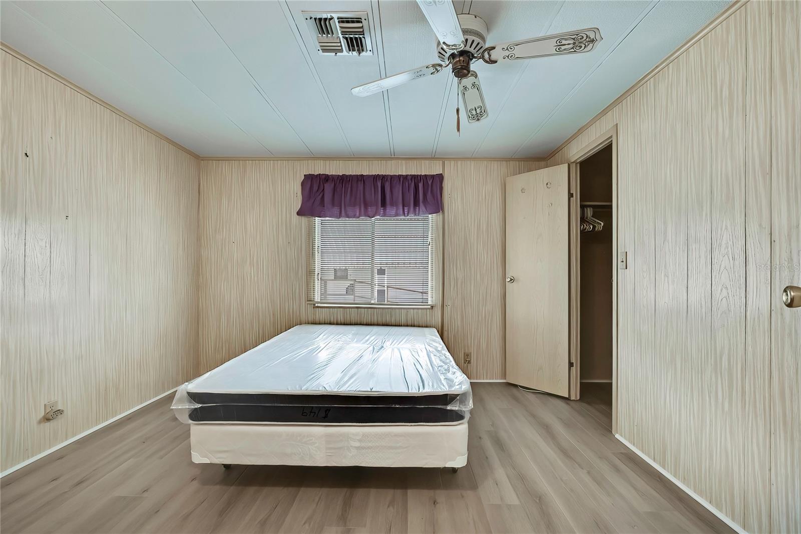 Image 28 of 44 For 3230 Brewster Drive