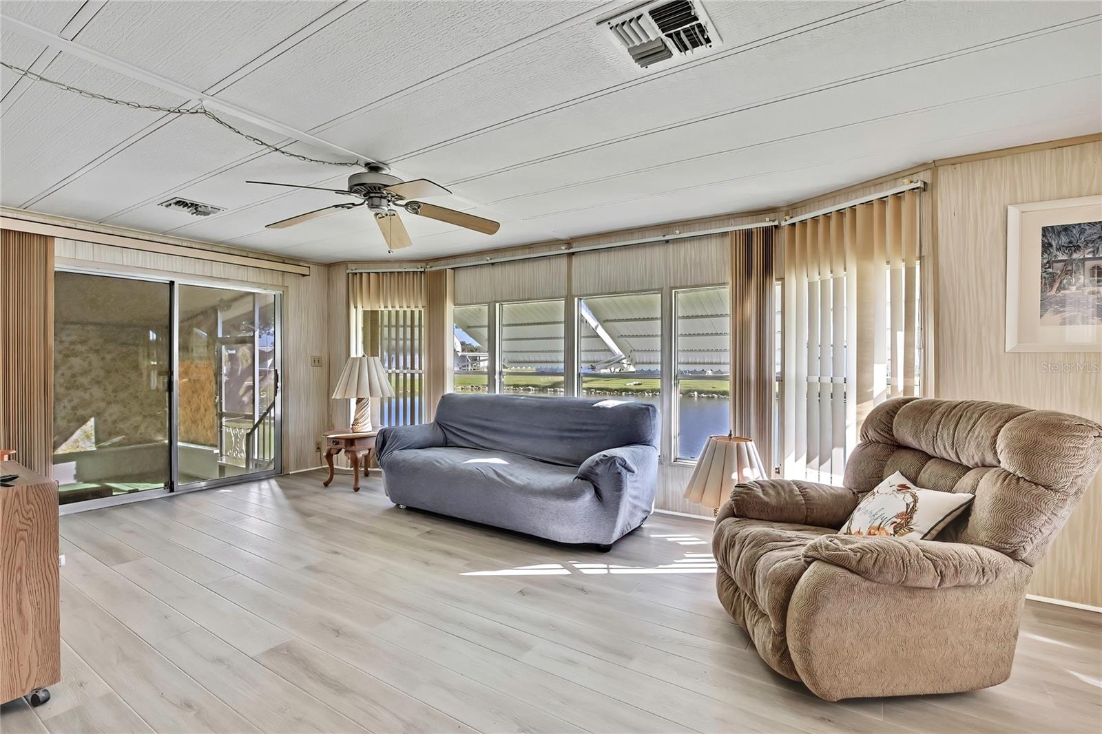 Image 9 of 44 For 3230 Brewster Drive