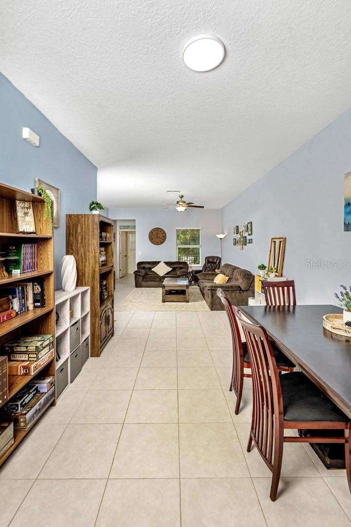 Listing photo id 11 for 842 Tennyson Mill Circle