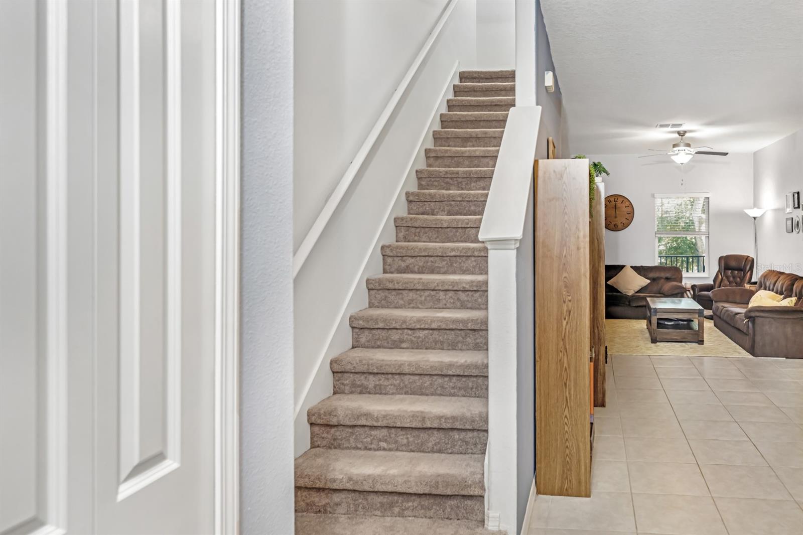 Listing photo id 12 for 842 Tennyson Mill Circle