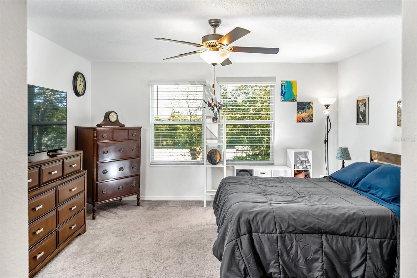 Listing photo id 20 for 842 Tennyson Mill Circle