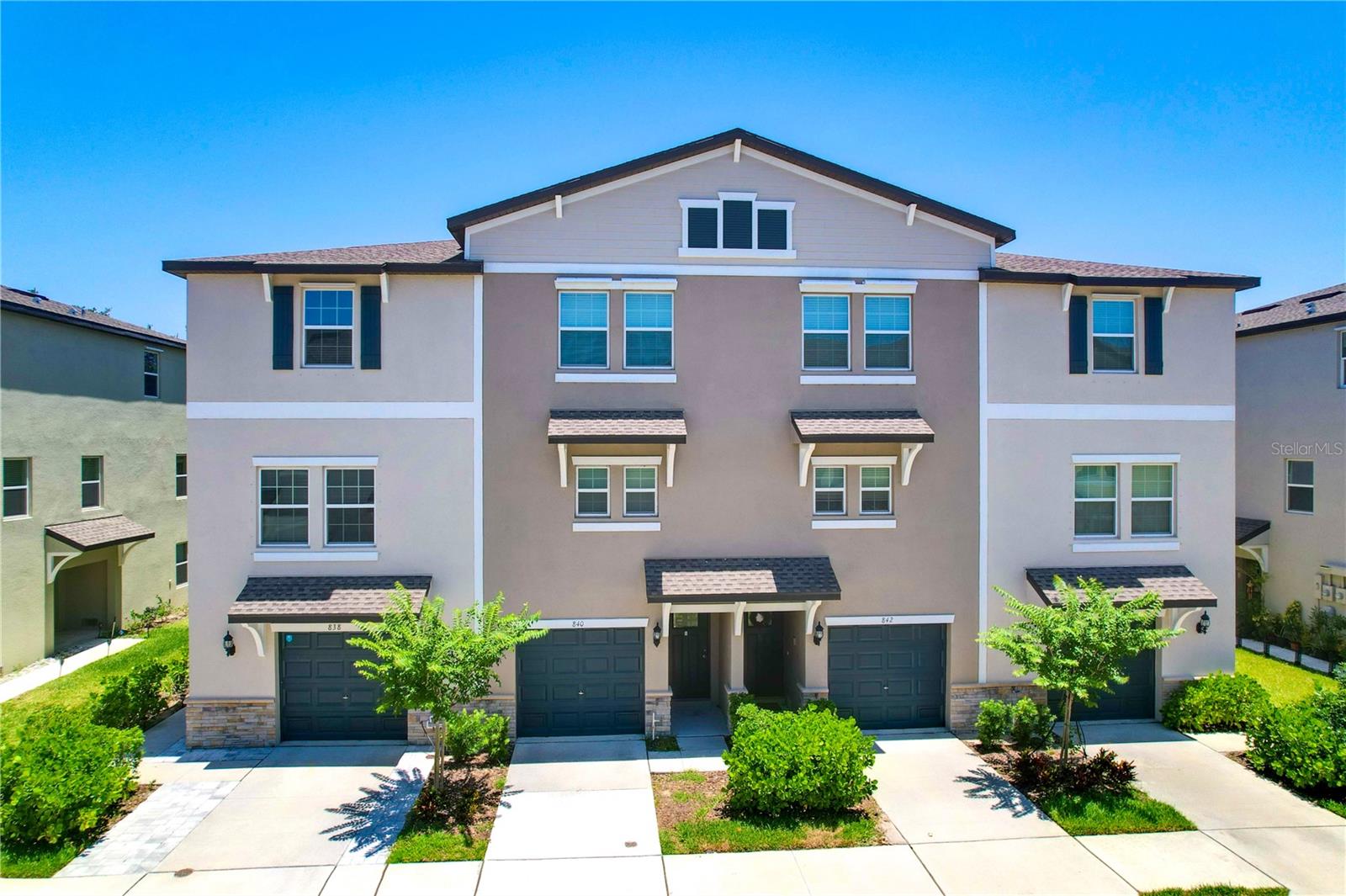 Listing photo id 33 for 842 Tennyson Mill Circle