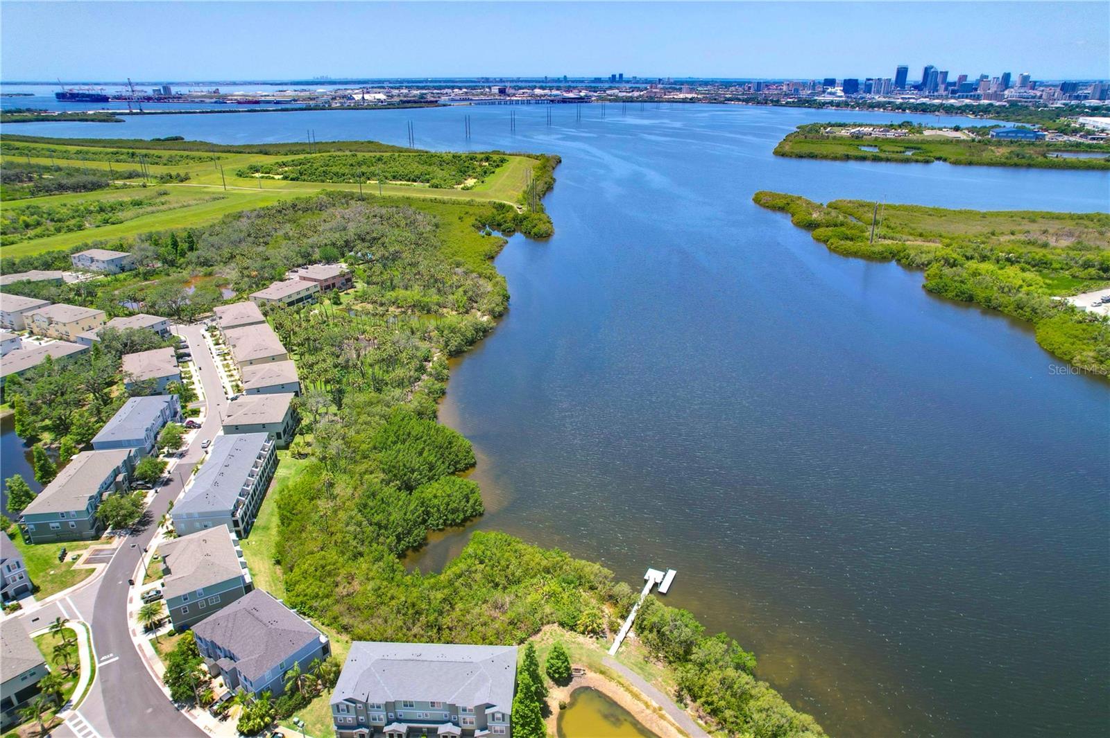 Listing photo id 47 for 842 Tennyson Mill Circle