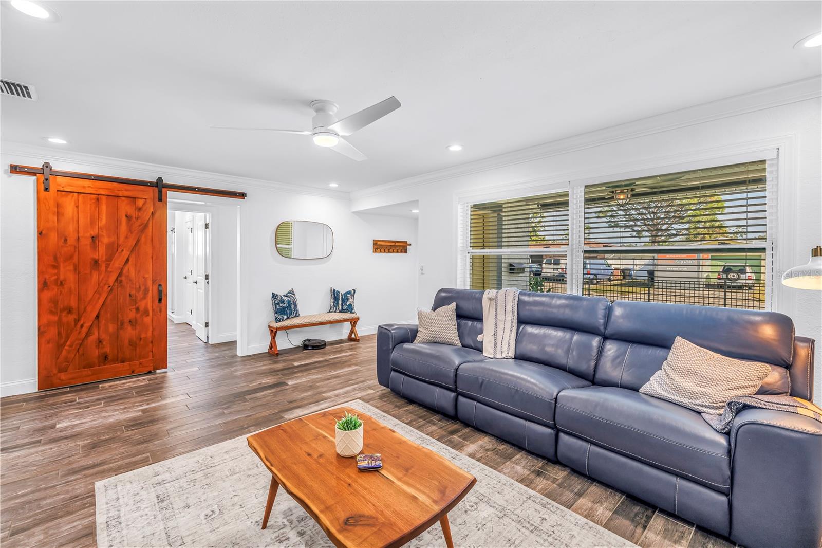 Image 10 of 47 For 6731 14th Way S