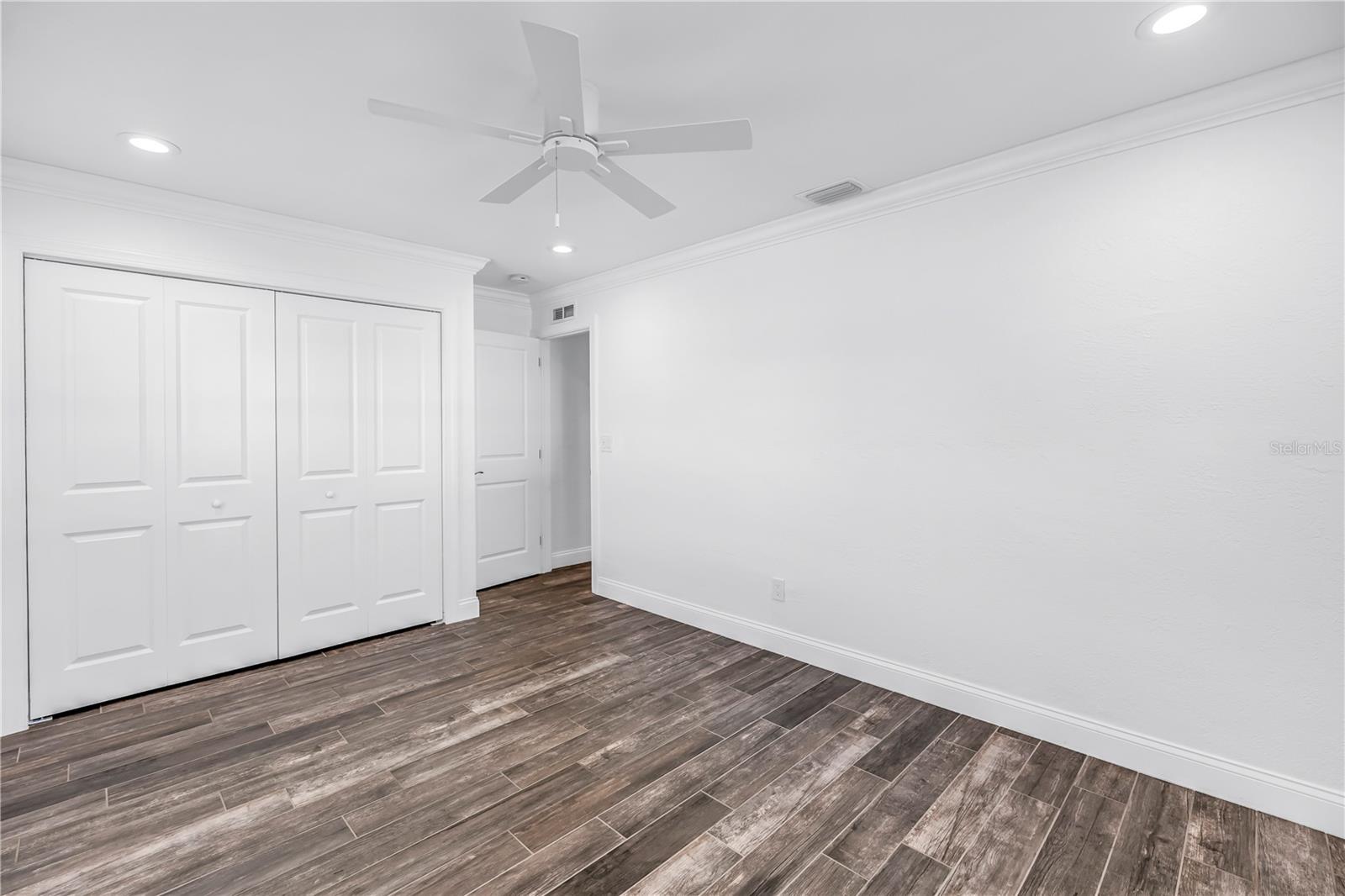 Image 34 of 47 For 6731 14th Way S