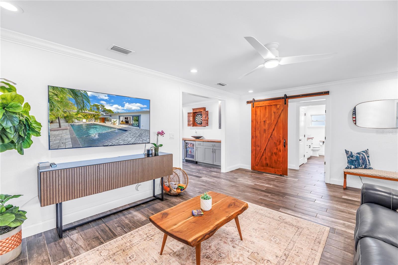 Image 4 of 47 For 6731 14th Way S