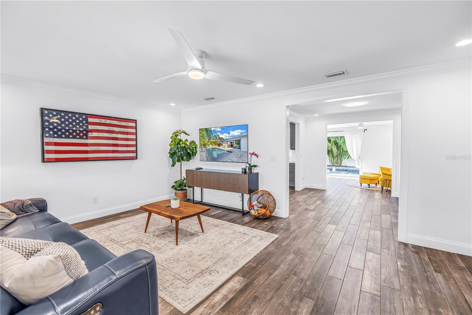 Image 8 of 47 For 6731 14th Way S