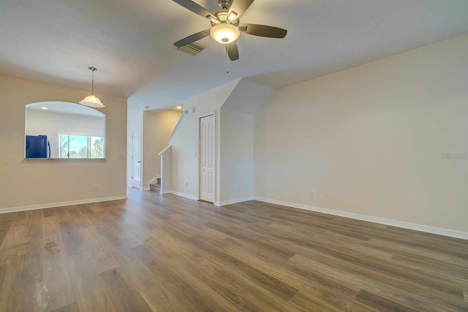 Image 8 of 40 For 15706 Stable Run Drive