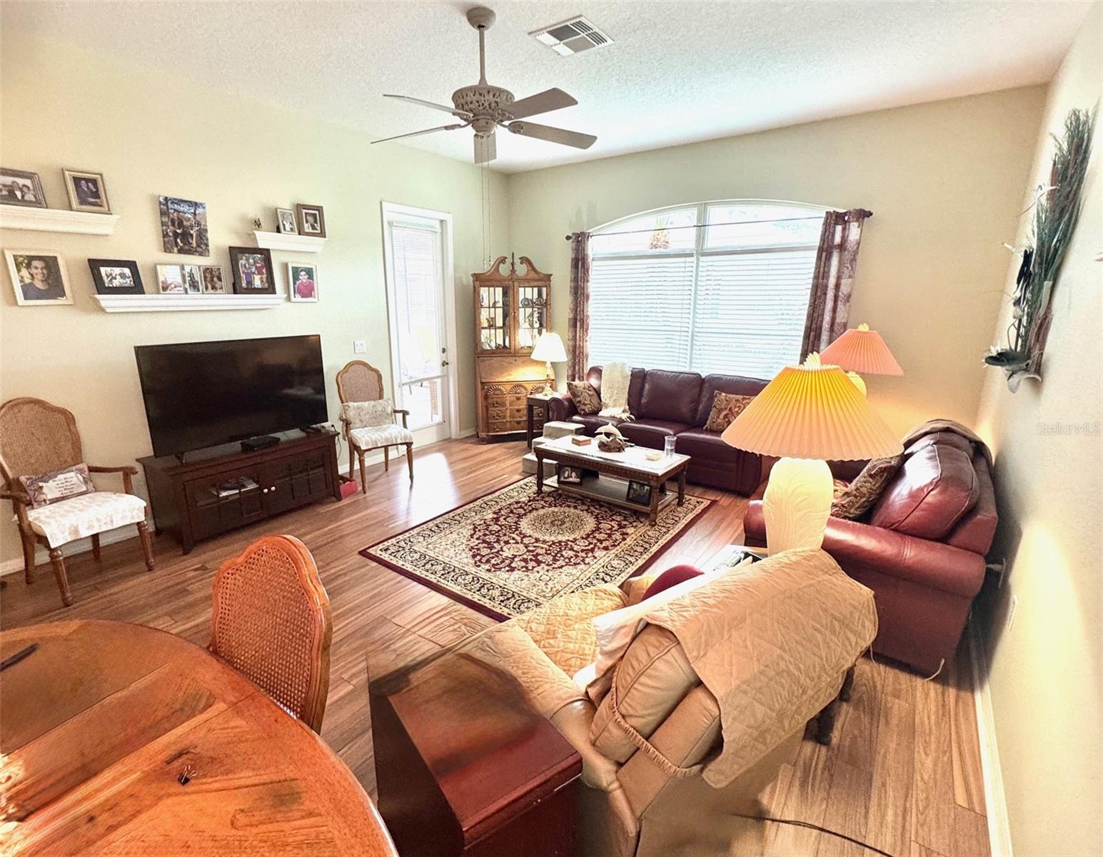 Image 14 of 37 For 2644 Tottenham Drive