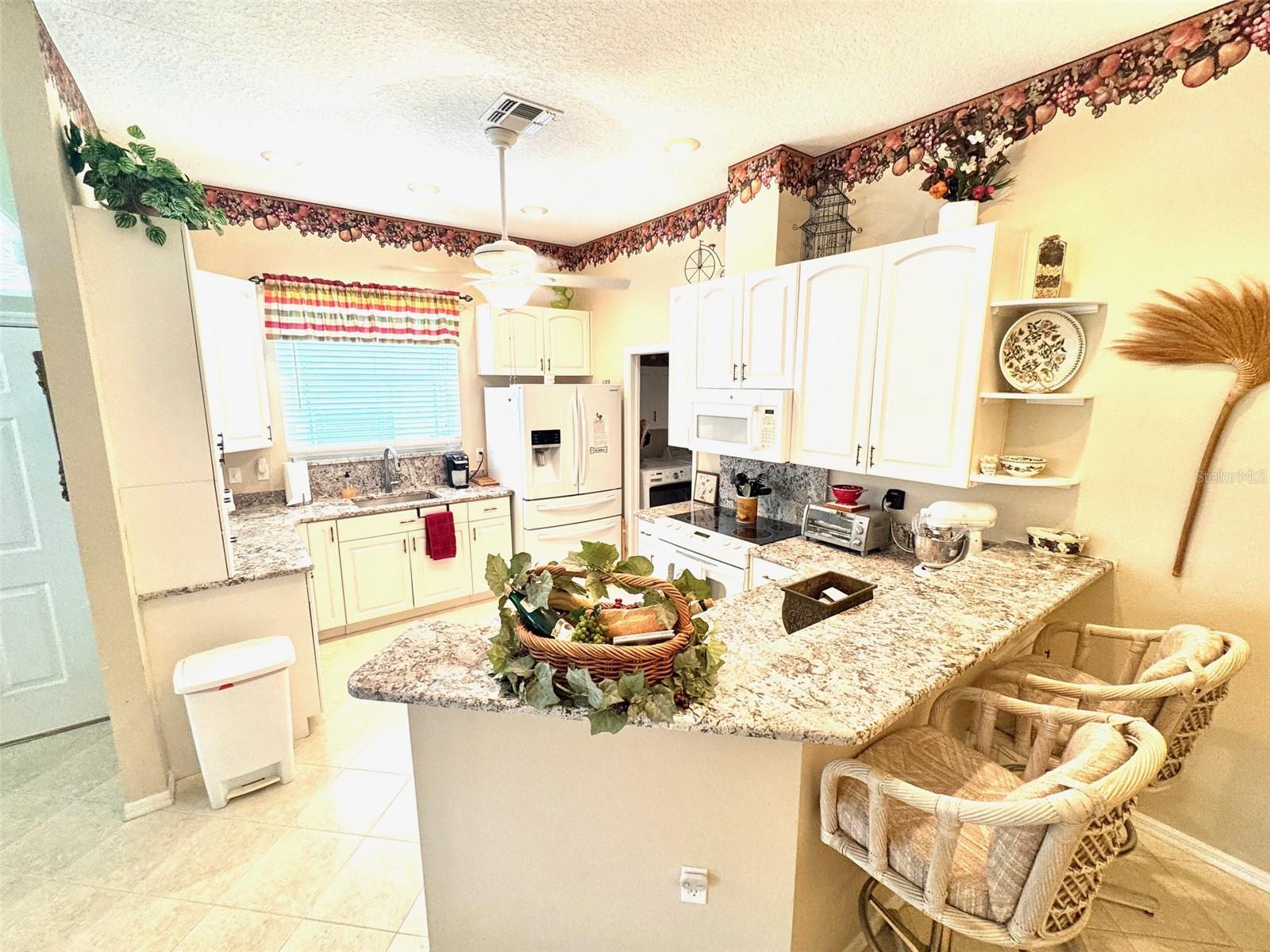 Image 16 of 37 For 2644 Tottenham Drive