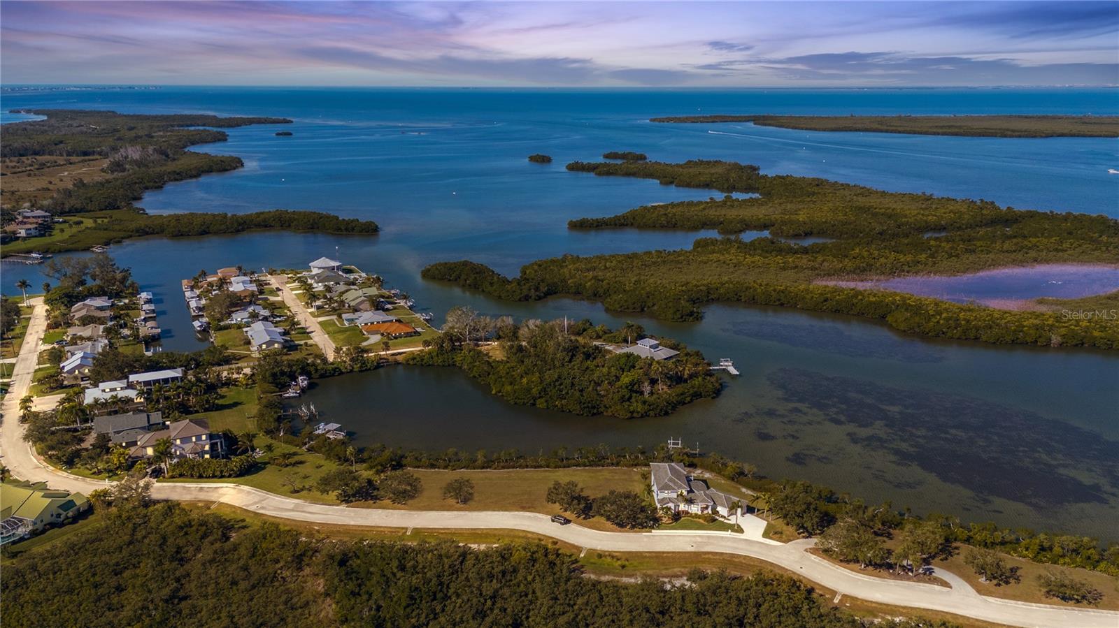 Image 11 of 26 For 4208 Redfish Court