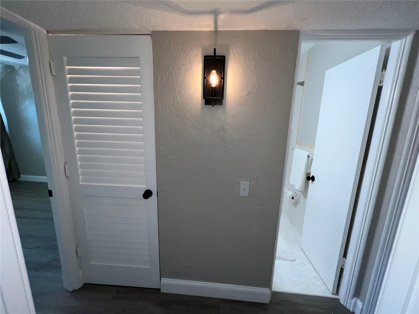 Image 14 of 28 For 4153 57th Street N 605