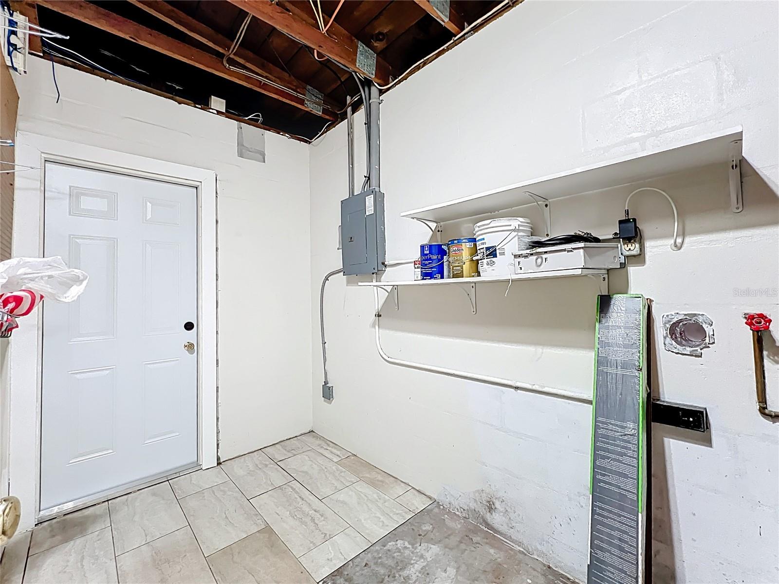 Image 18 of 31 For 12295 Ridge Road