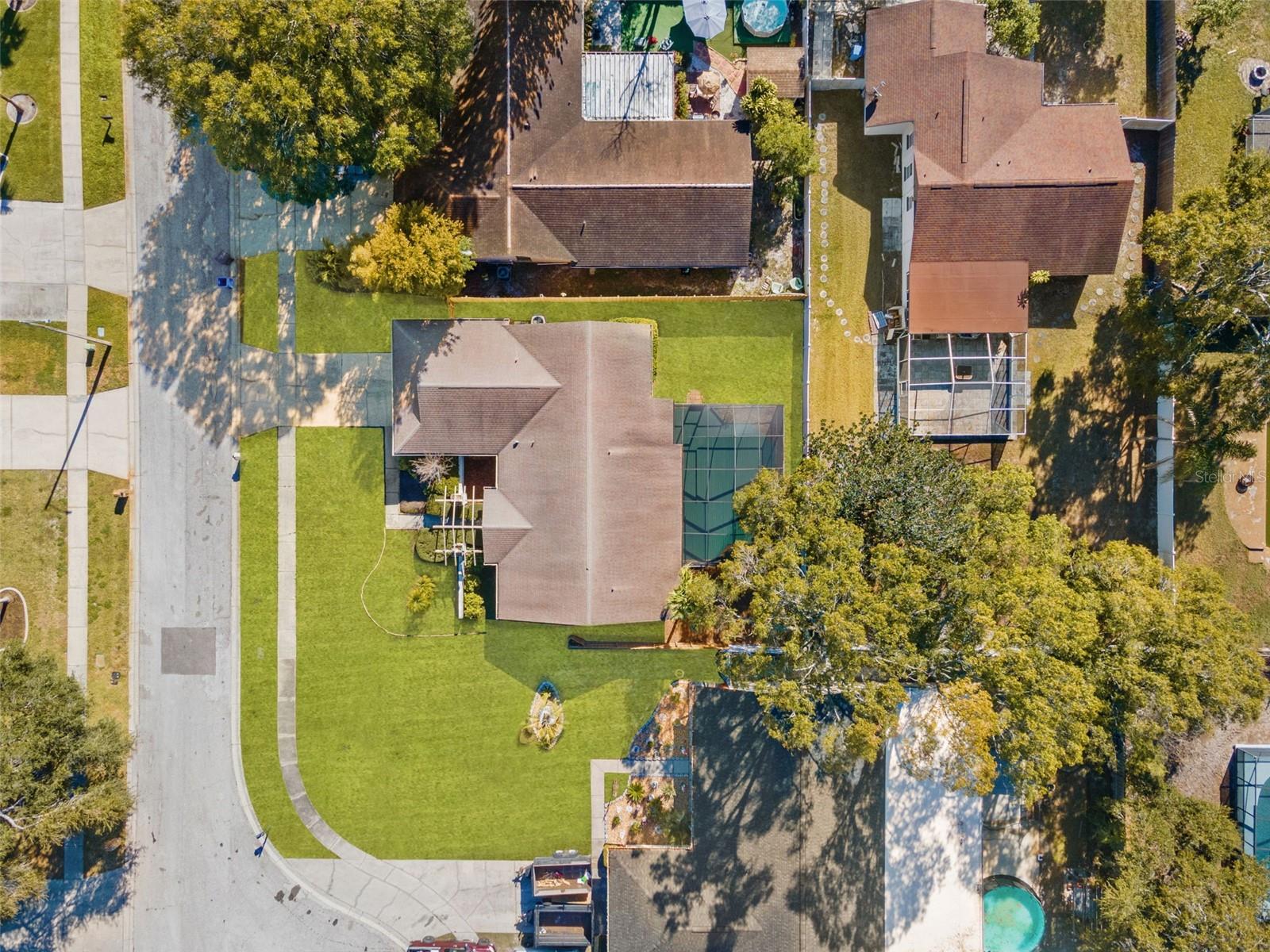 Image 26 of 27 For 13604 Cozy Place