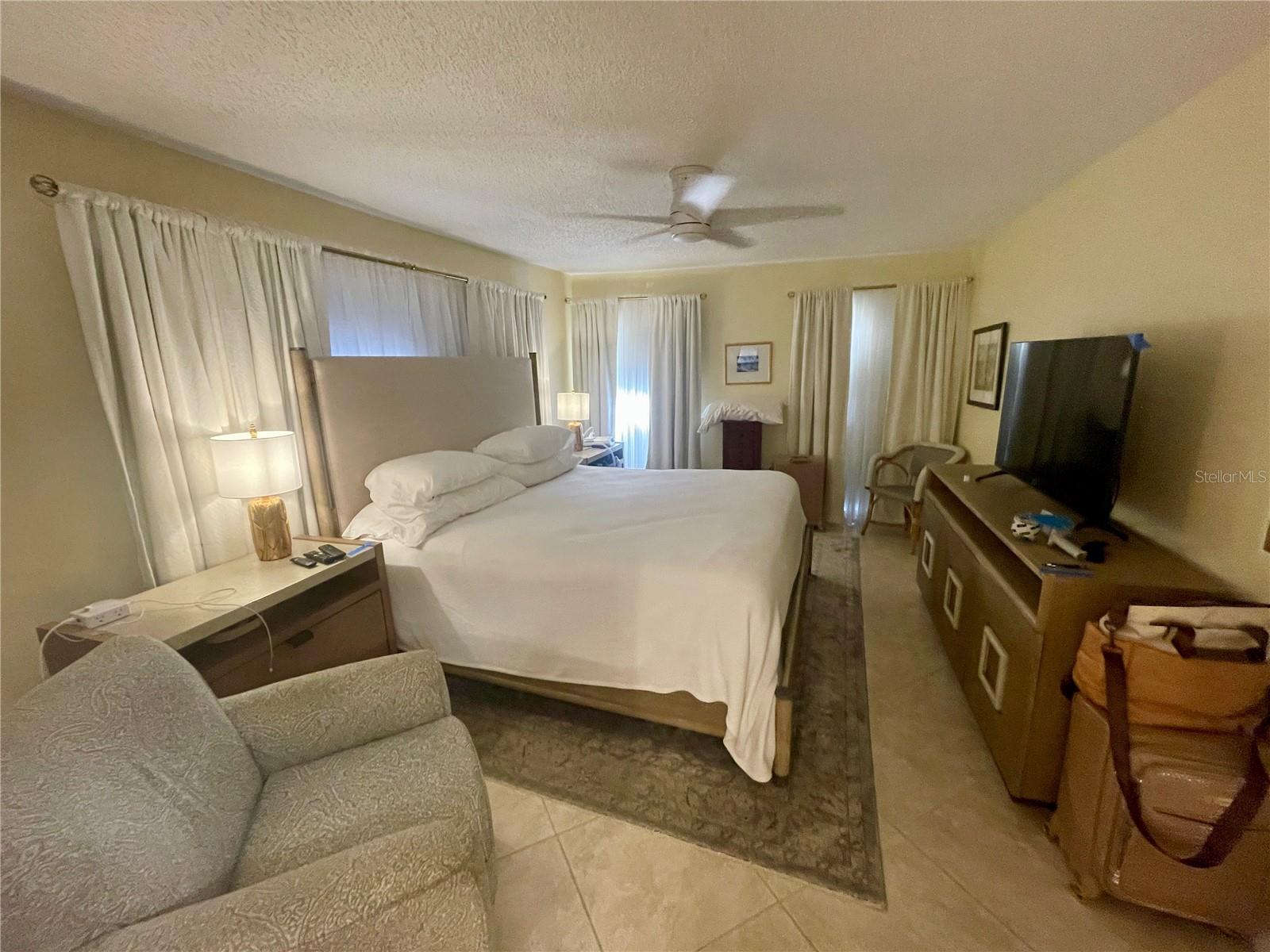 Image 27 of 42 For 124 Dogwood Circle