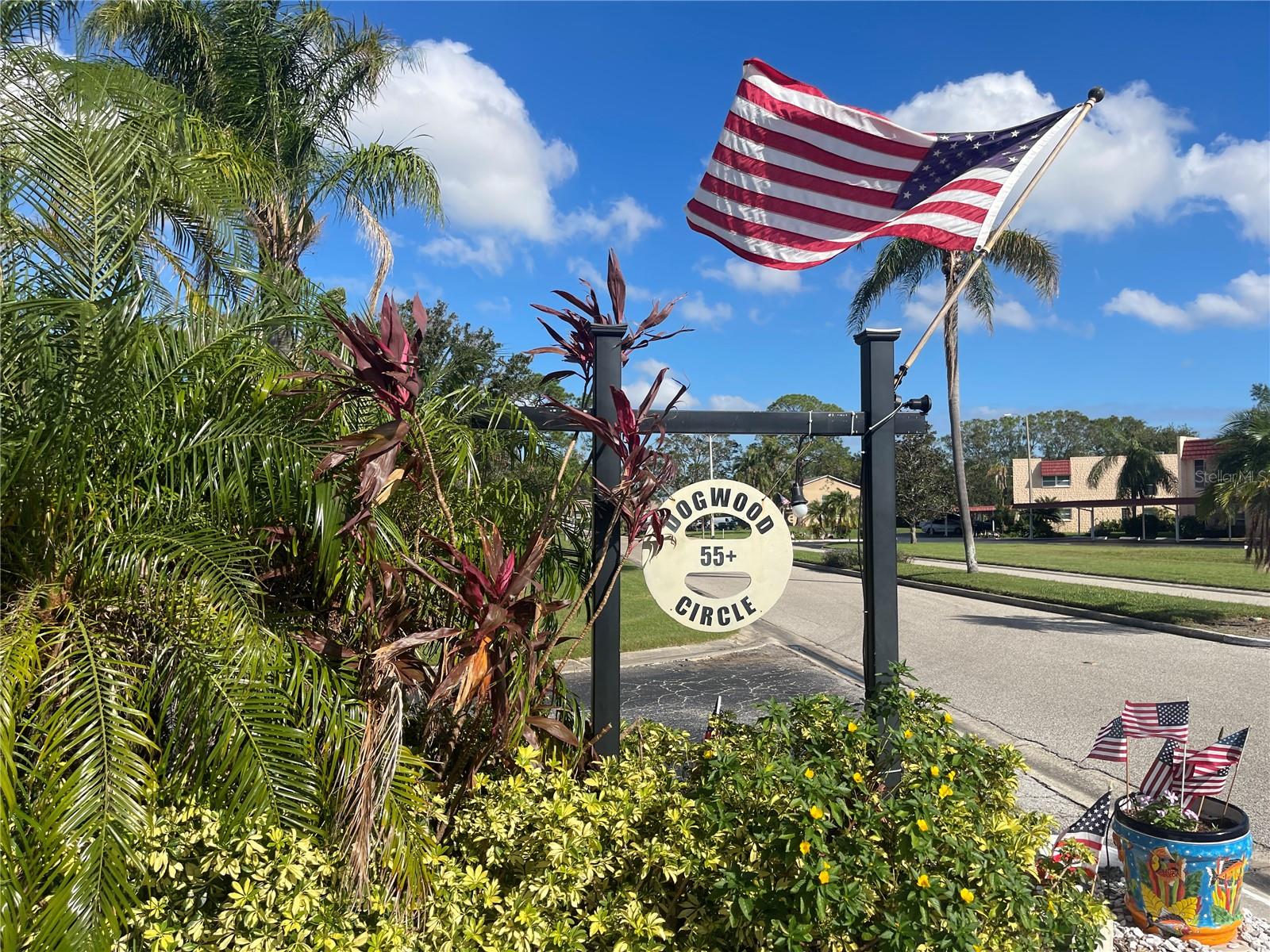 Image 3 of 42 For 124 Dogwood Circle