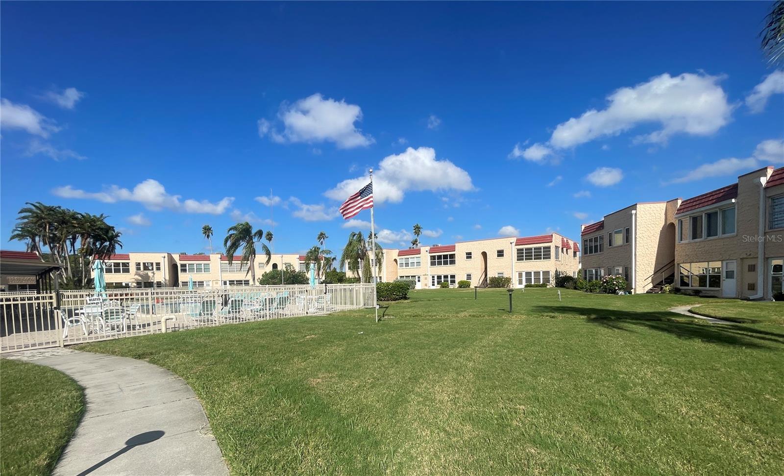 Image 35 of 42 For 124 Dogwood Circle