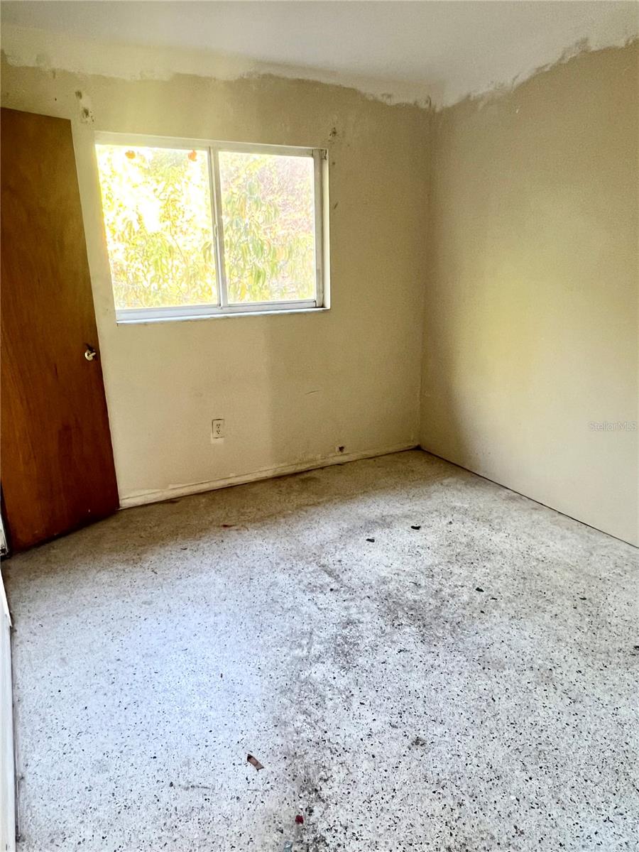 Image 13 of 15 For 11641 129th Avenue