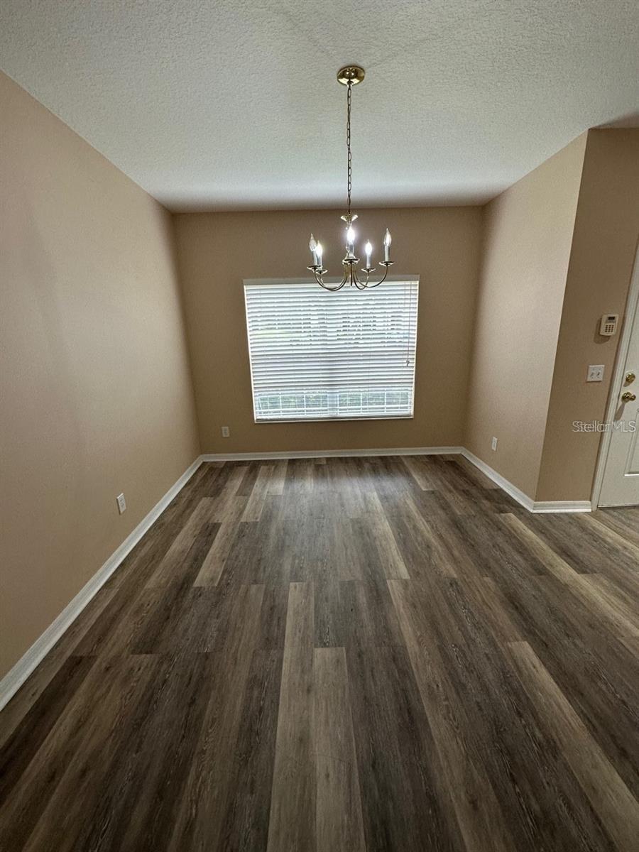 Image 4 of 34 For 5882 Fishhawk Ridge Drive 0